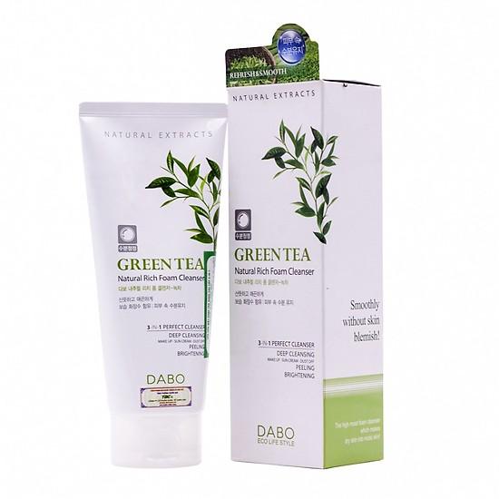 Combo 2 tuýp sữa rửa mặt trà xanh sạch da ngừa mụn GREEN TEA dabo hàn quôc ( 180ml)