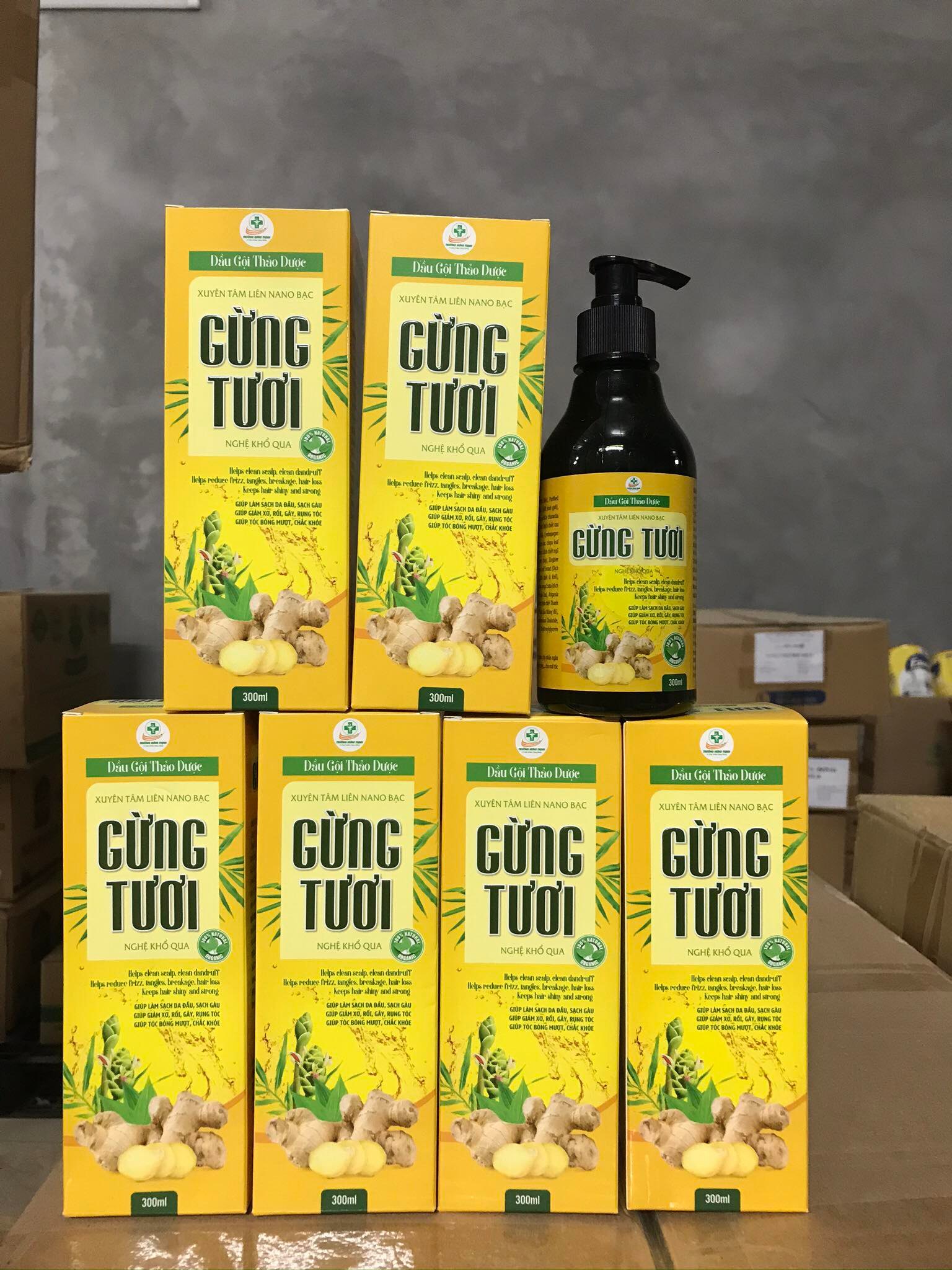 Dầu gội thảo dược xuyên tâm liên Nano bạc gừng tươi, nghệ, khổ qua