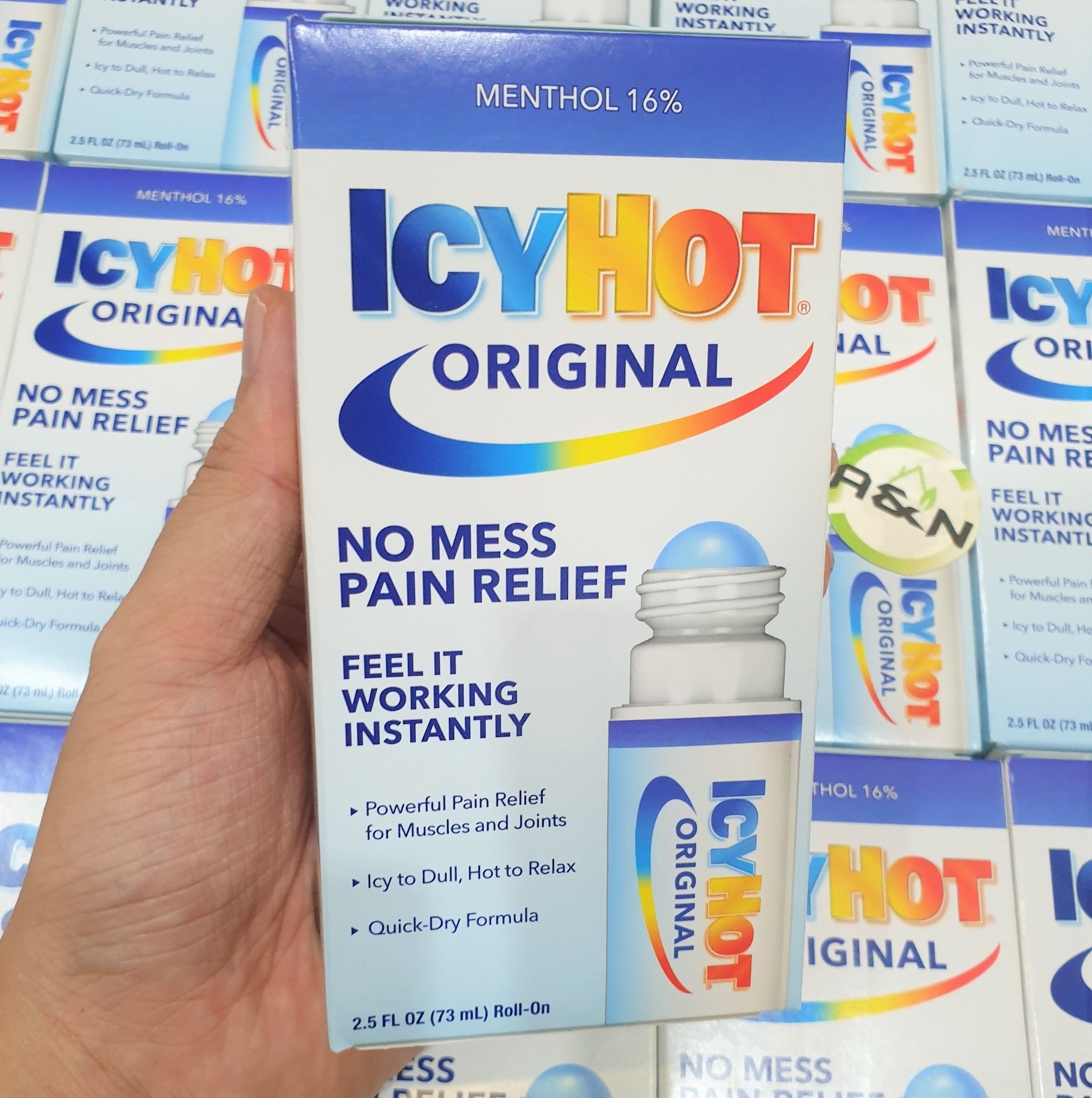 Icy Hot dầu nóng dạng lăn - 73ml