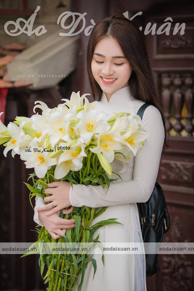 Áo dài trắng học sinh- áo dài trắng học sinh - vải tằm Nhật