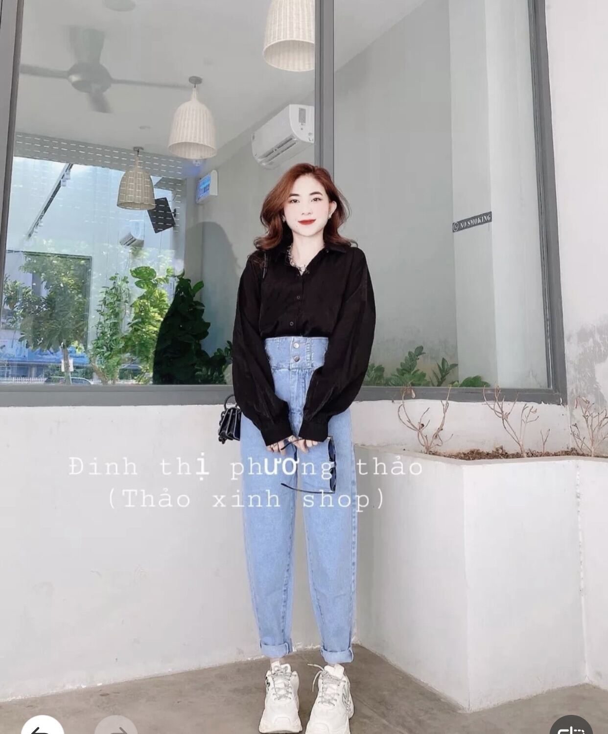 Set baggy jeans 2 nút + sơ mi voan trơn