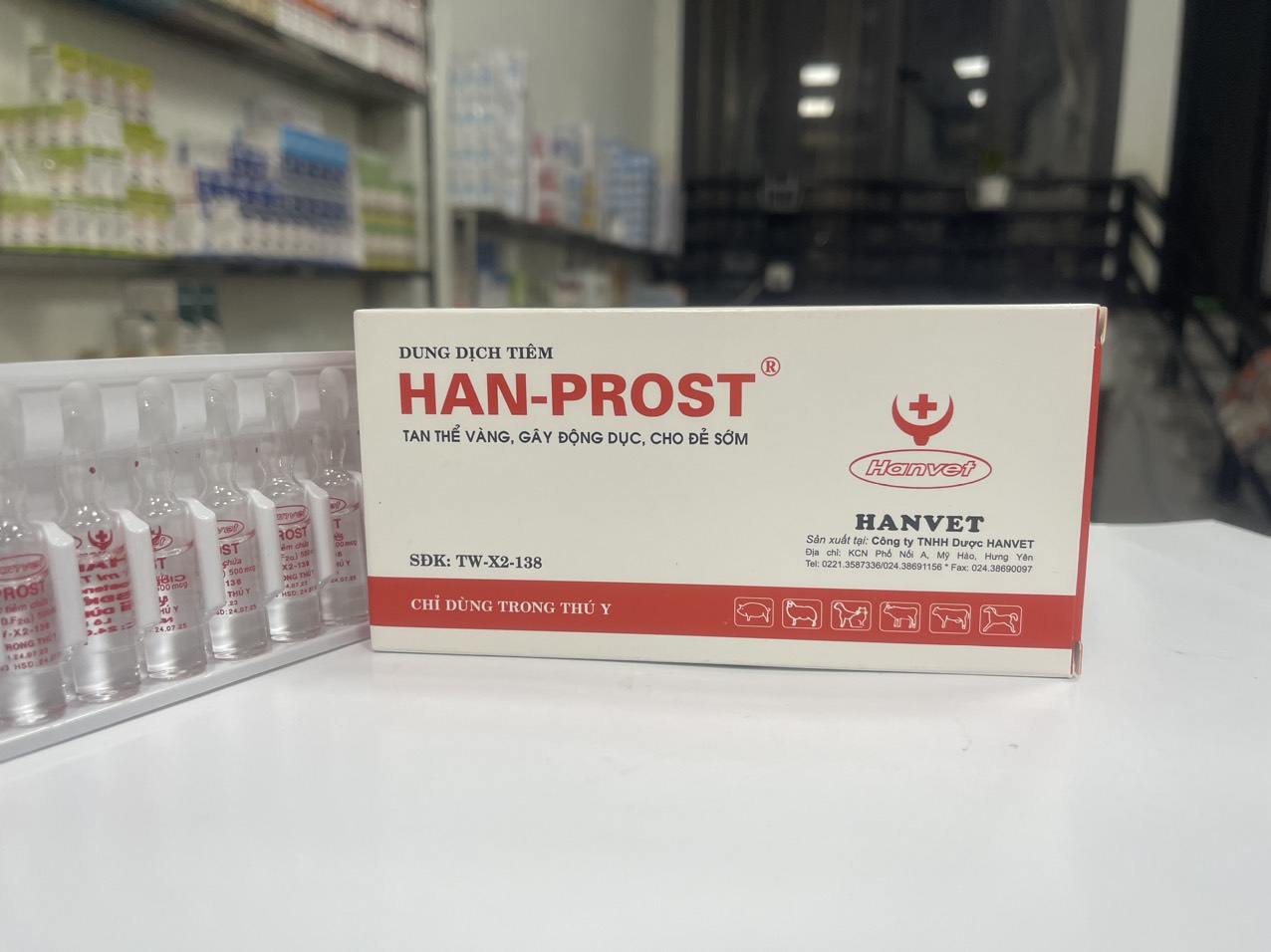 Han - Prost Hanprost Tan thể vàng, gây động dục, cho đẻ sớm, chậm, không động dục do lưu tồn thể vàng trên động vật Trâu, Bò cái, Lợn nái, Ngựa, dê cừu cái, chó, mèo