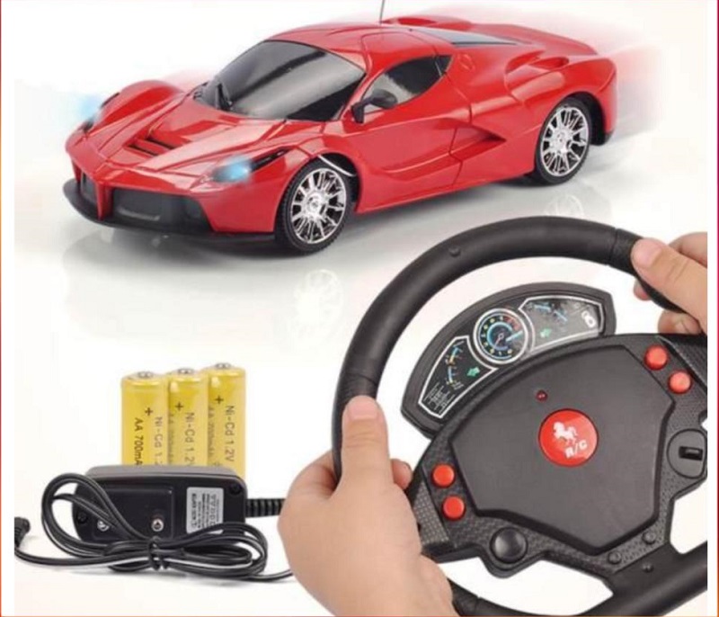 Xe điều khiển từ xa có pin sạc, vô lăng cảm ứng 4 hướng