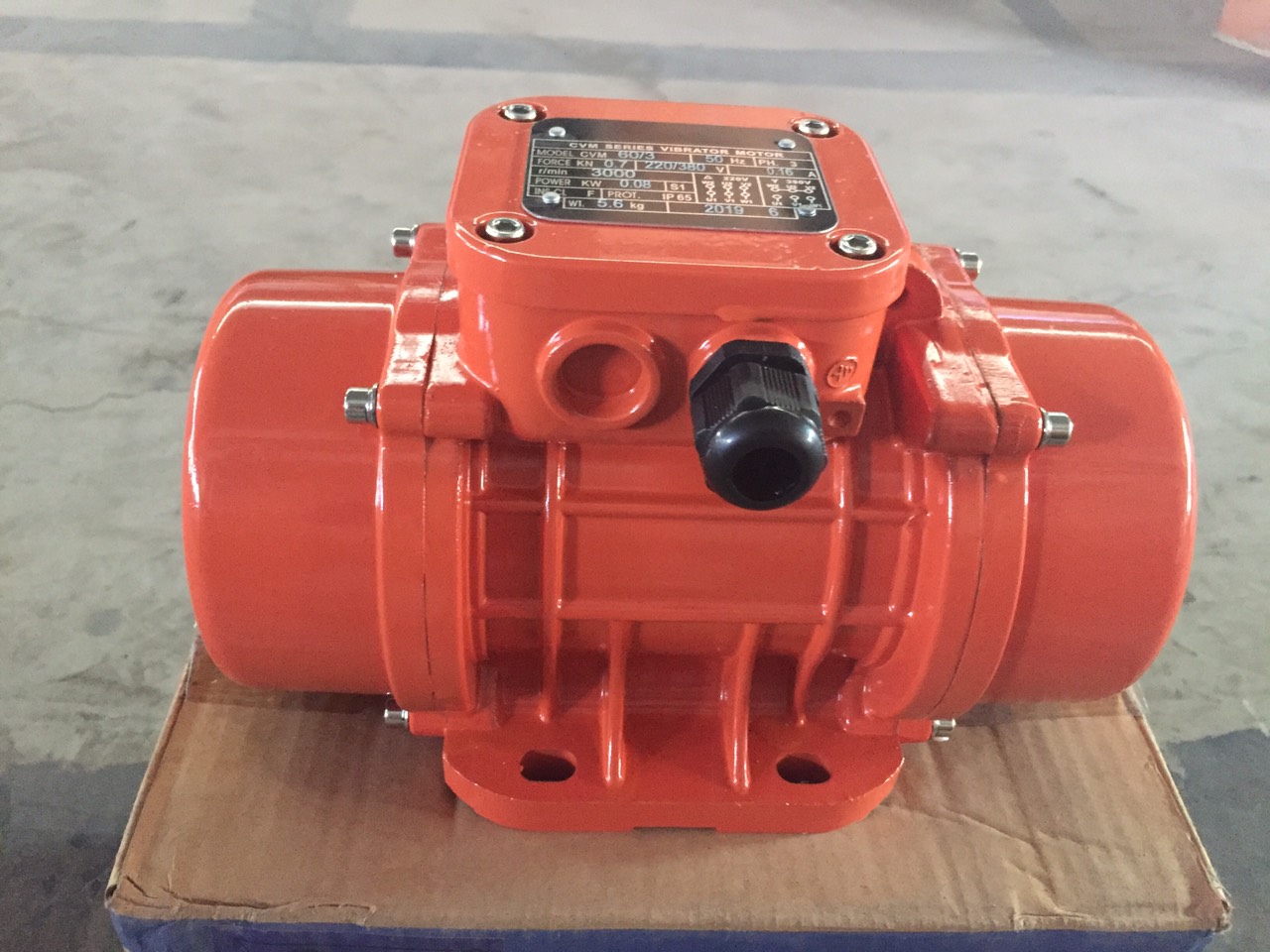 Máy đầm rung 0.08kw loại nhỏ- 3 pha - lực rung cực mạnh