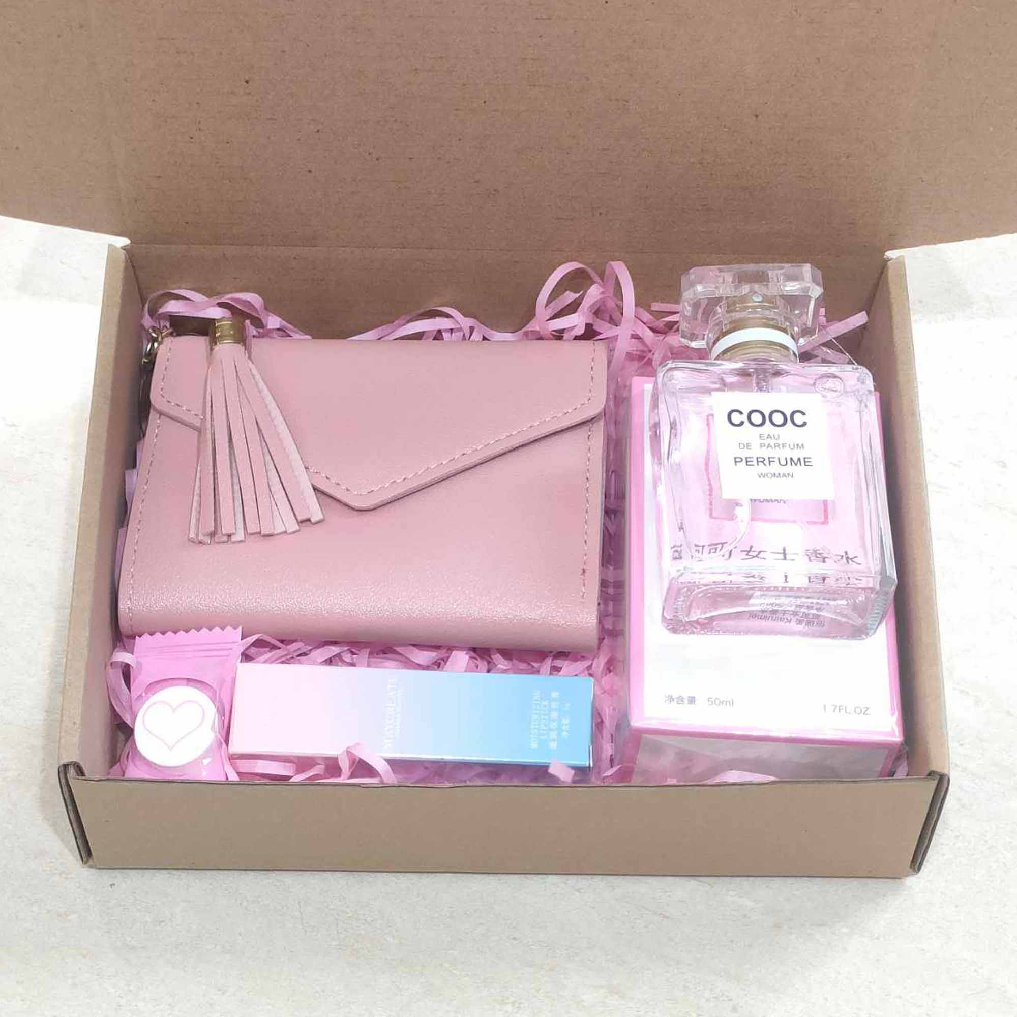 Quà tặng nữ gồm có ví cầm tay mini nước hoa pháp cooc hương thơm dịu có bó hoa nhỏ xinh và khăn nén tiện lợi set quà tặng sinh nhật ngày lễ ngày kỷ niệm