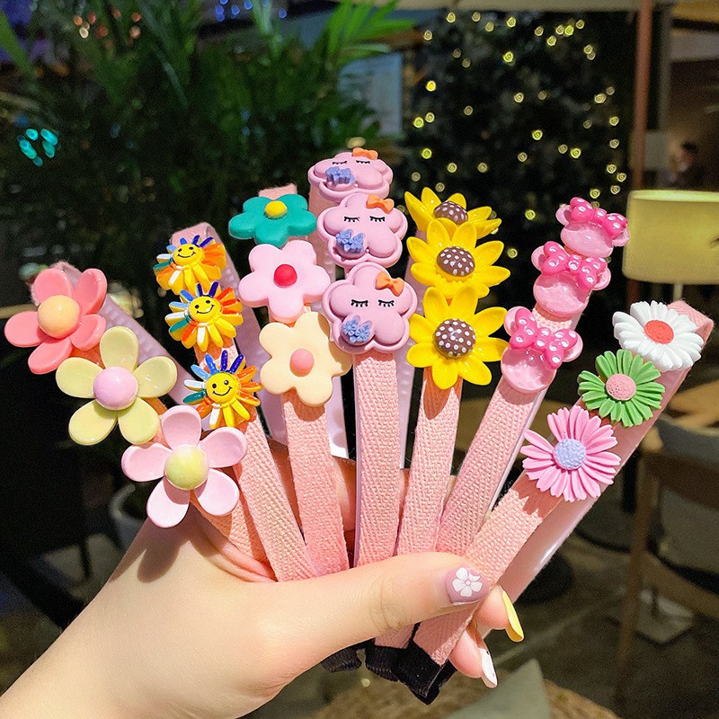 XẢ KHO | BỜM CÀI TÓC HOA QUẢ HOẠT HÌNH SIÊU CUTE | NHỰA DẺO | VIDEO THẬT | KISS PLAZA