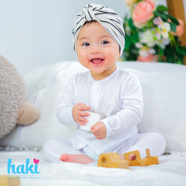 [Mã INCU50 giảm 50K đơn 250K] Bộ dài tay cài giữa HAKI modal siêu mềm mịn cho bé sơ sinh BM003