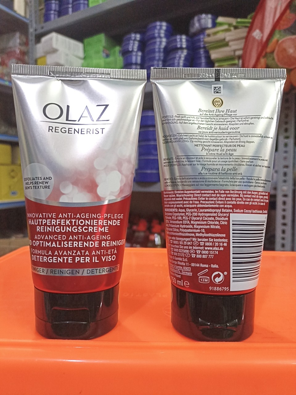 Sữa rửa mặt olaz regenerist 150ml của đức