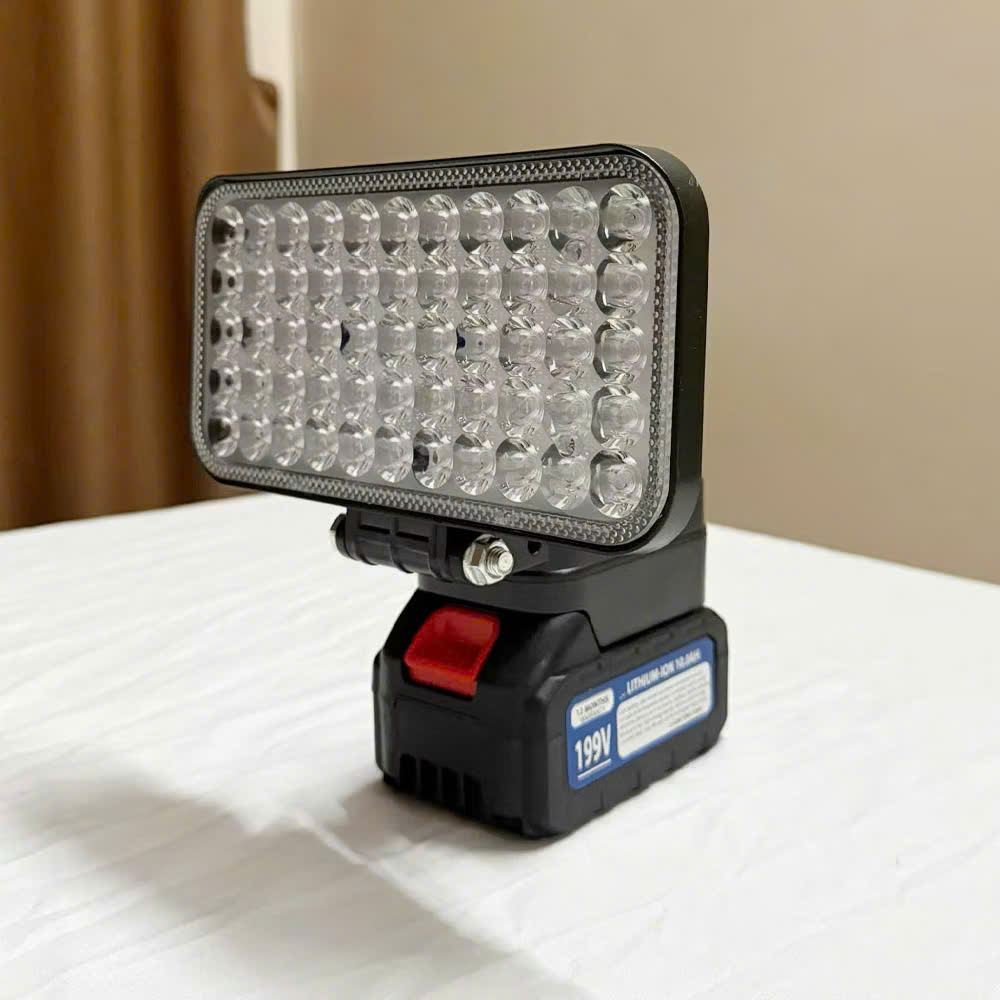 Thân Đèn Pha led 55 Bóng dùng chung chân pin Makita Phổ Thông có 2 Cấp Độ Sáng Có Tay Cầm Tiện Lợi ( Chưa Kèm Pin Sạc )