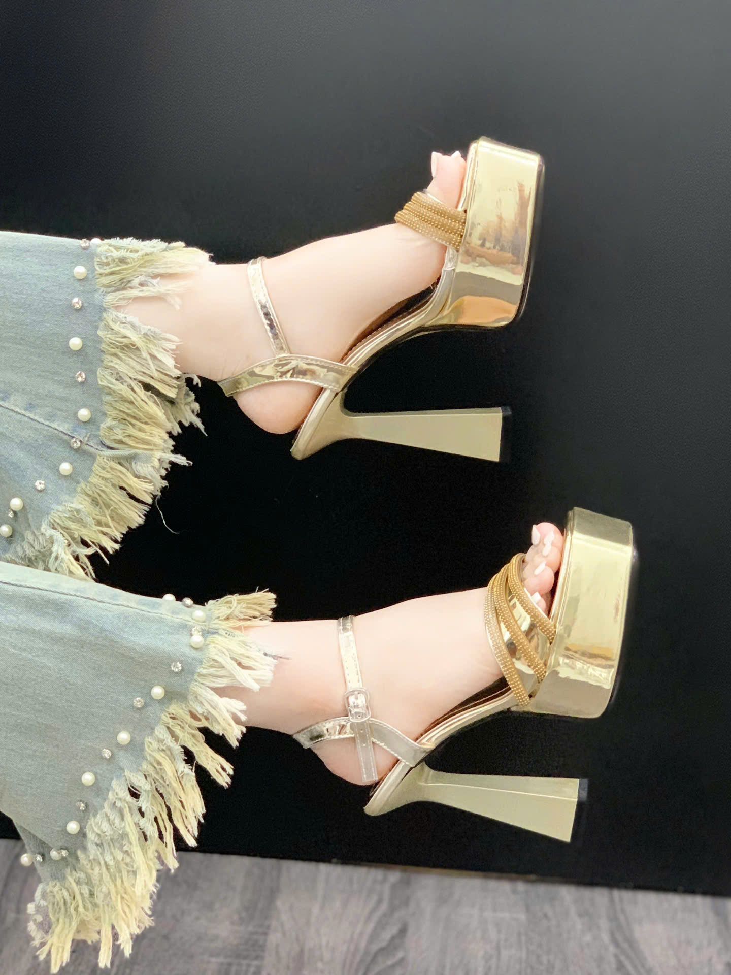 GIÀY SANDAL ĐẾ ĐÚP CAO 14CM , ĐÚP TRƯỚC CAO 5CM , QUAI ĐÍNH XOÀN - 6