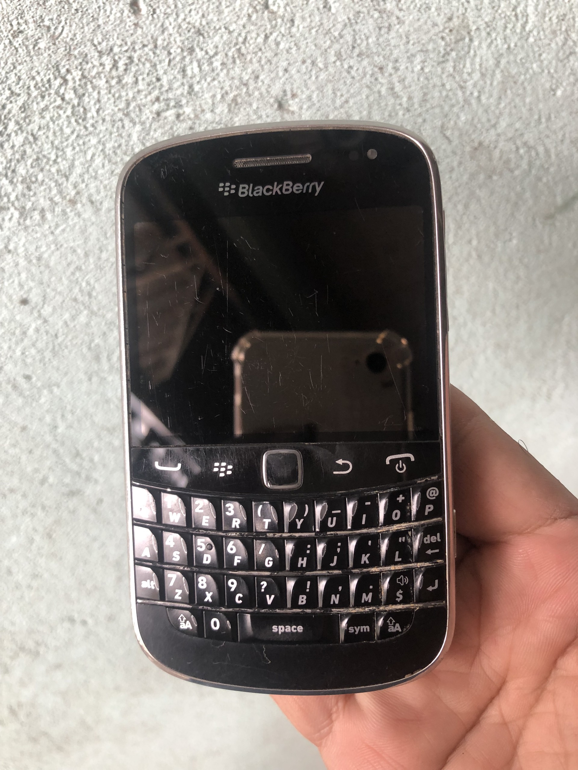 Blackberry Bold 9900