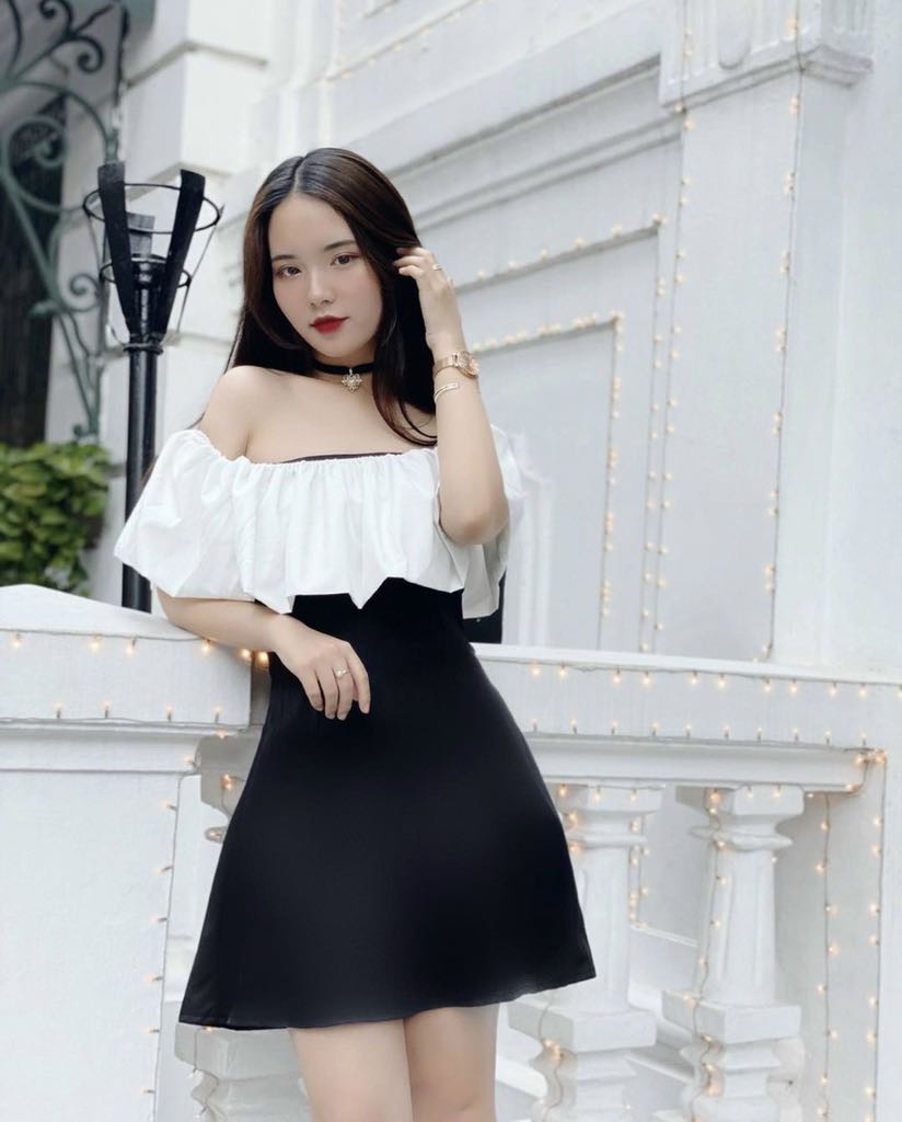 Set đồ bộ nữ váy bẹt vai đen trắng mặc đi chơi freesize - Angi Boutique
