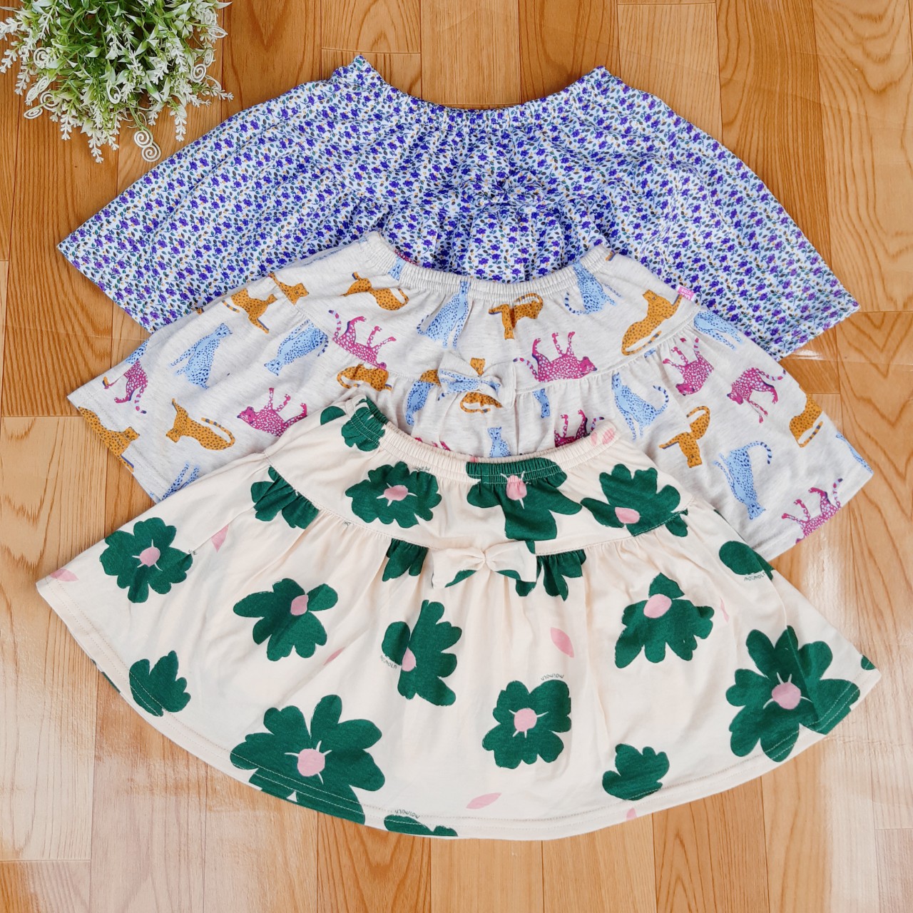 Váy bé gái size 4 từ 16-24kg