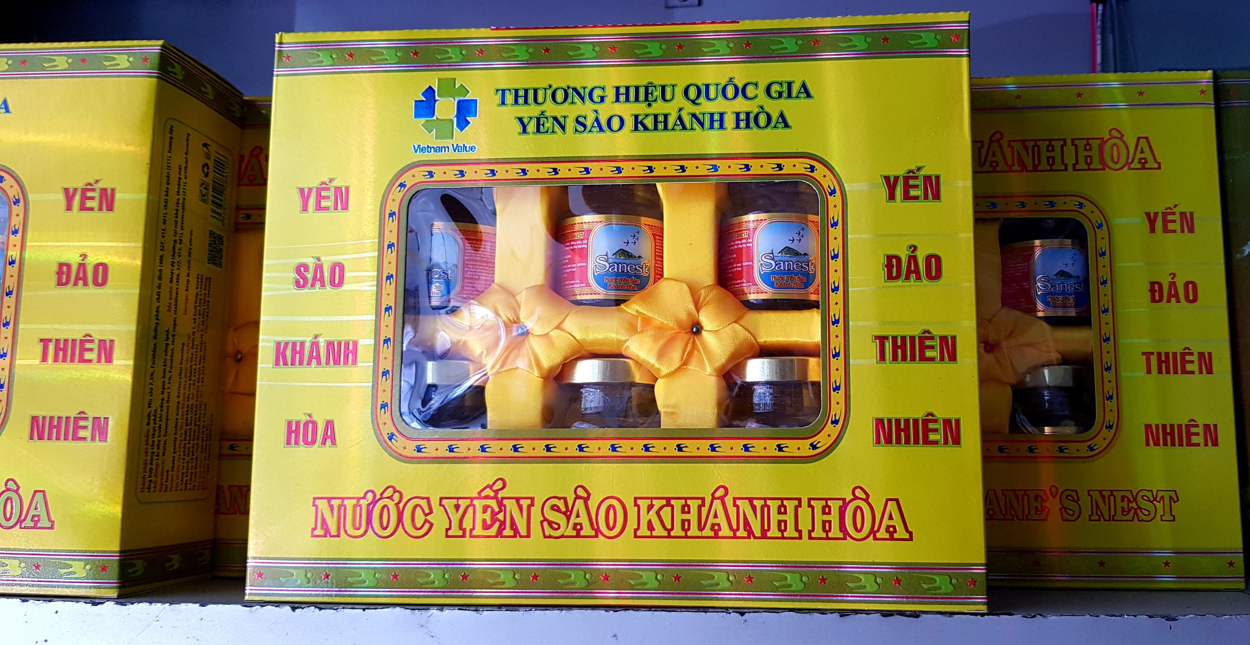 Hộp 6 lọ nước yến sào cao cấp khánh hòa sanest 70ml có đường/ không đường