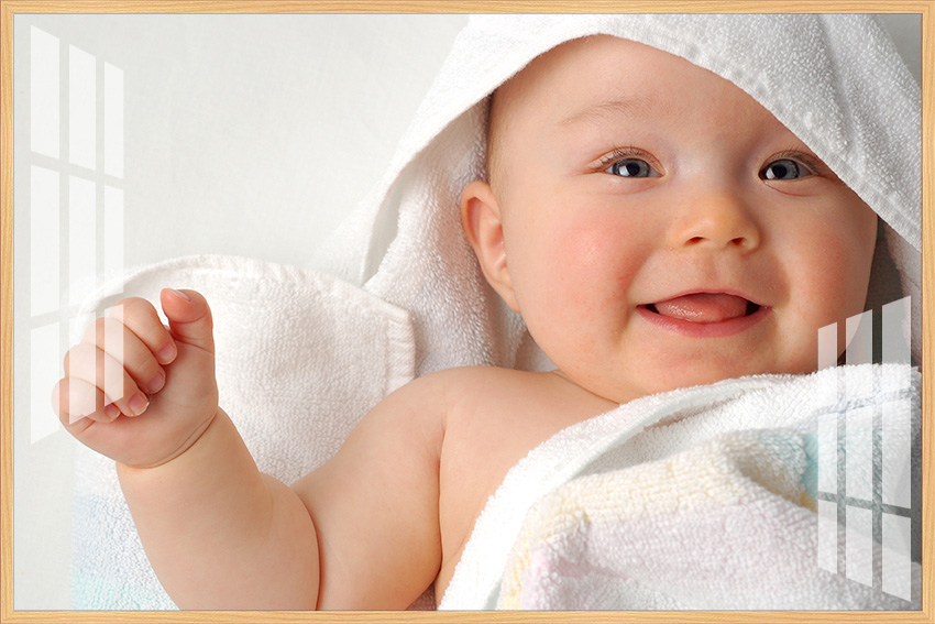 Tranh treo tường hình em bé đáng yêu dễ thương baby cute UD1501K