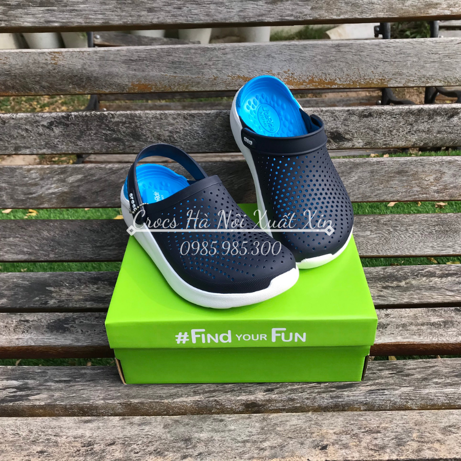 Dép/sục Literide Clog của Cờ Rốc màu xanh navy Unisex êm, mềm, chống trơn trượt tốt