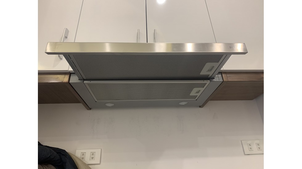 Máy hút khói âm tủ gorenje bhp623e12x