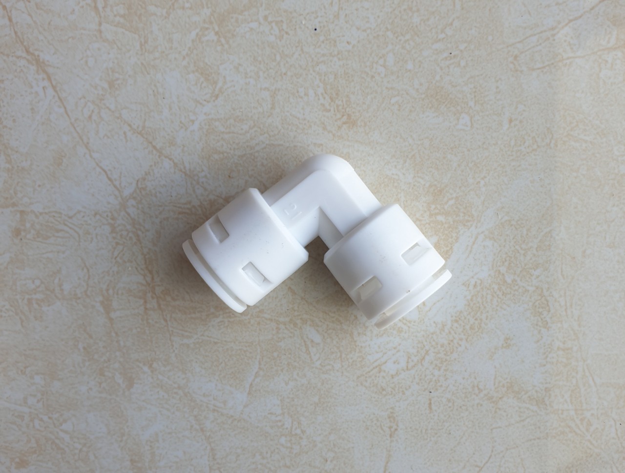 Co nối nhanh phi 6-6 dnt - nhập khẩu taiwan