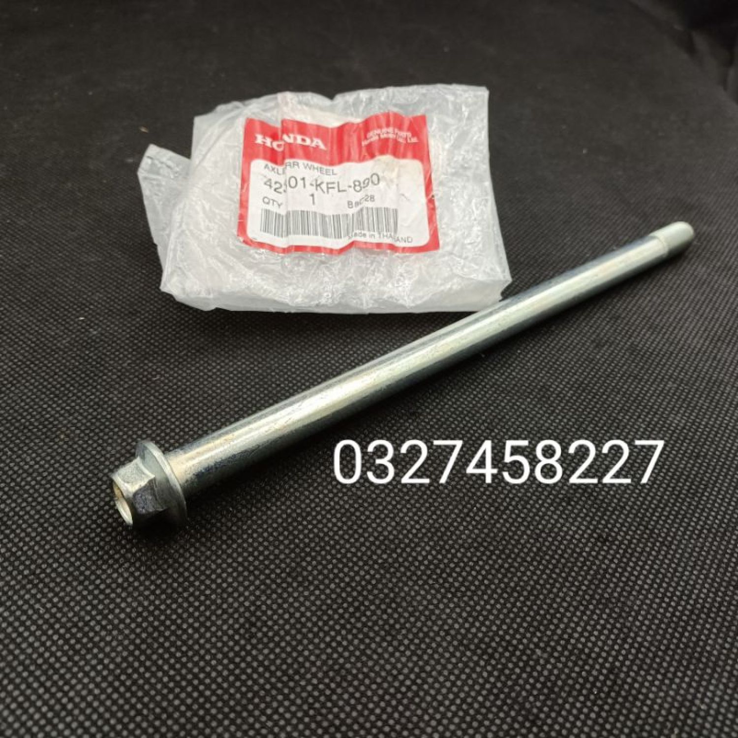 Trục cốt đùm bánh sau xe FUTURE 1 đời đầu zin Honda