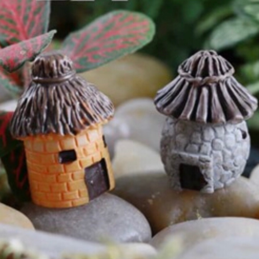 Phụ kiện tiểu cảnh nhà thôn dã 1.3x2.5cm