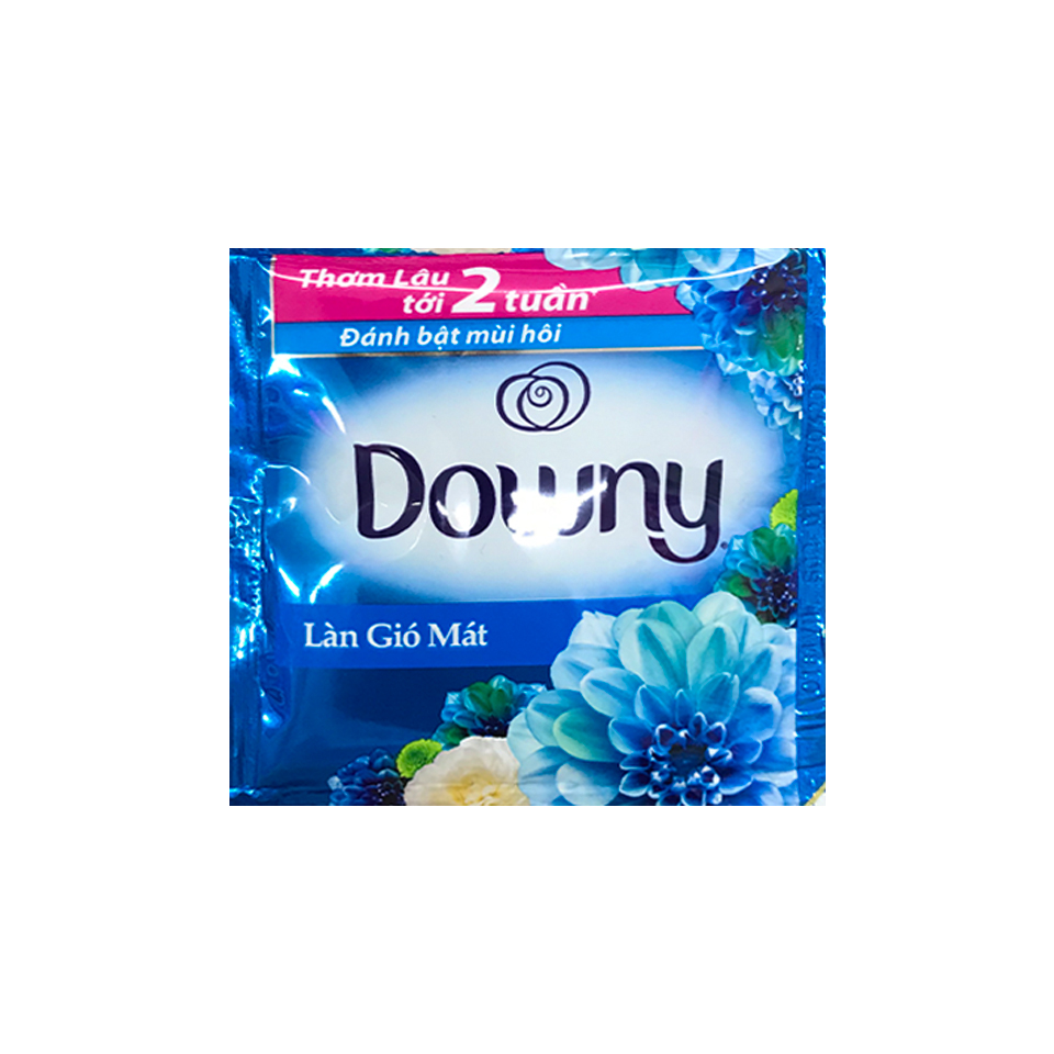 Nước xả vải Downy hương Làn Gió Mát dây 10 gói 20ml