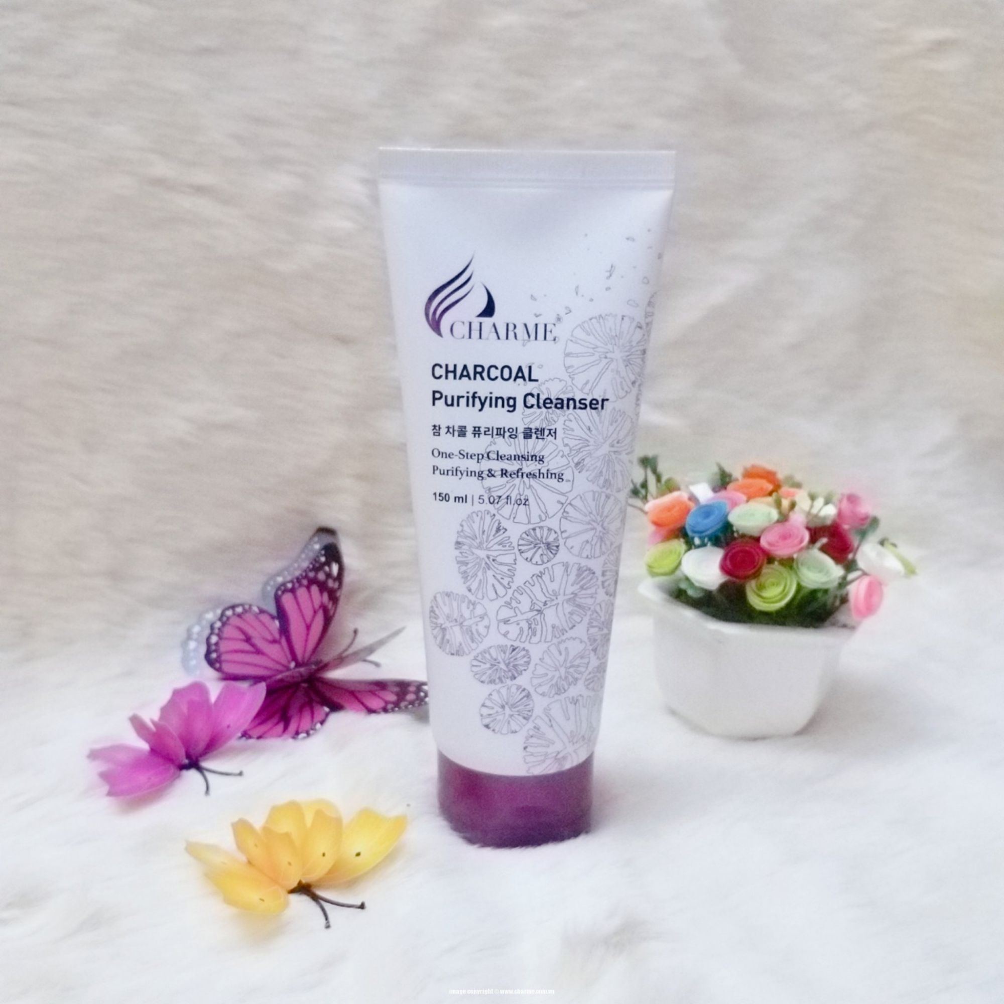 Sữa Rửa Mặt Than Hoạt Tính Chame Organic Charcoal 100ml