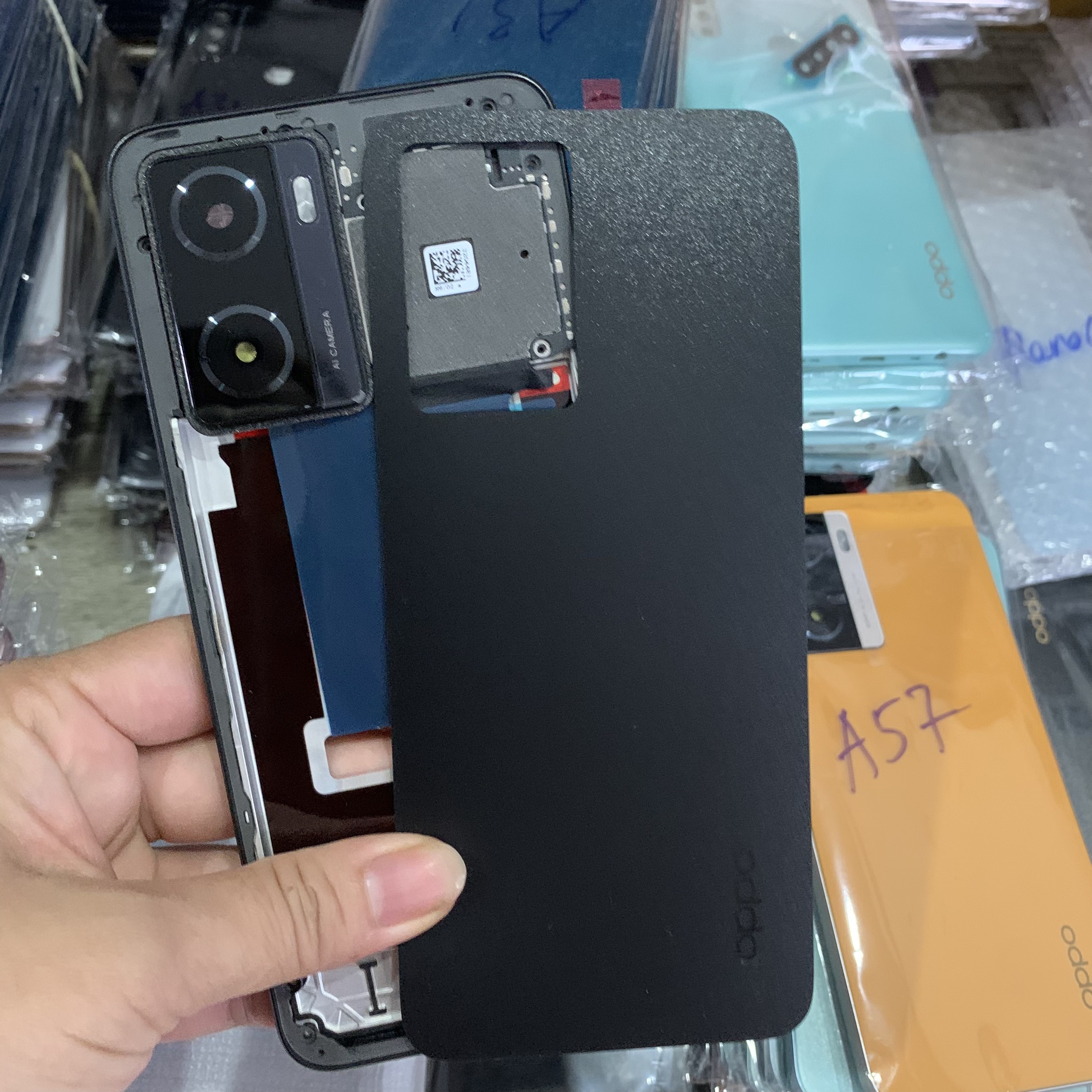 Bộ vỏ oppo a57 zin có kính cam