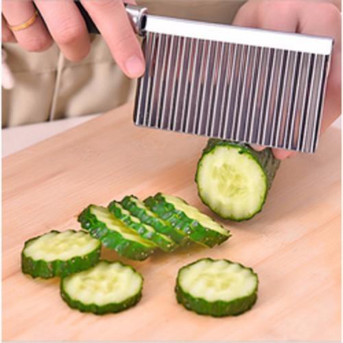 chặn rau củ nhỏ 18.5x7 cm / dao sóng chặn rau củ