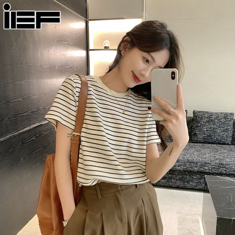 [IEF Retro striped short-sleeved T-shirt women's design round neck bottoming shirt 2024 summer loose casual student top,IEF women's t-shirts, short-sleeved striped t-shirts for women, loose and comfortable t-shirts for women, loose-fitting t-shirts, 2025,]