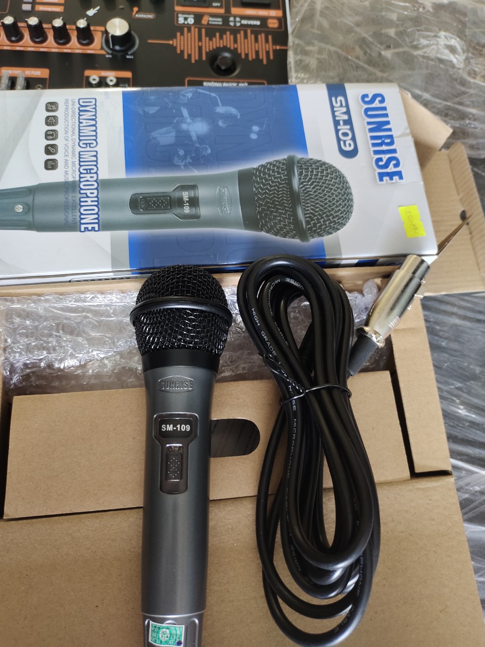 Micro dây karaoke hay platinum 8000