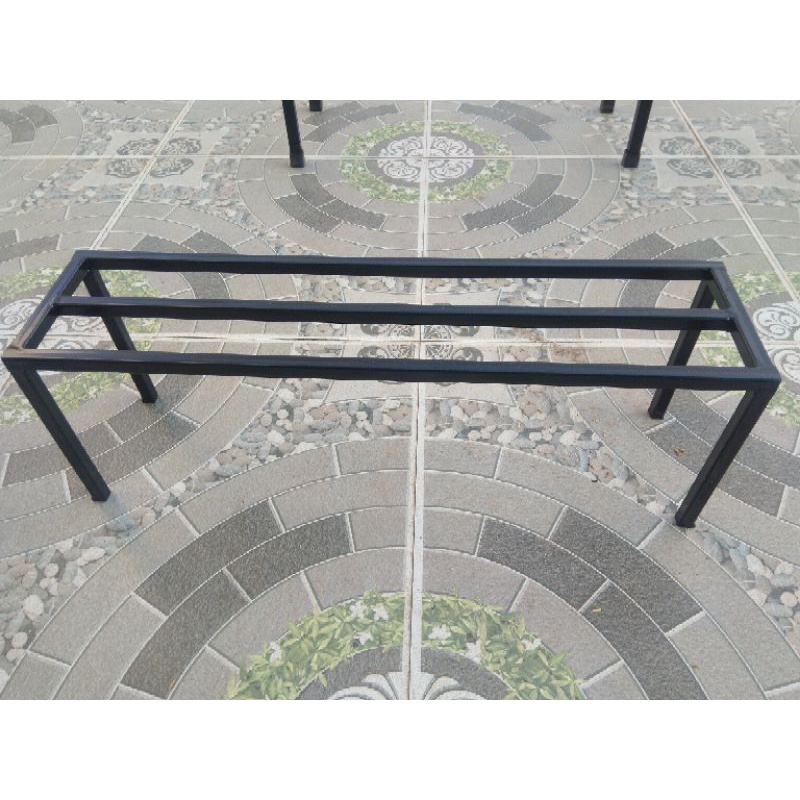 Kệ thép kê chậu cây. Dài 50cm. Rộng 20cm. Cao 15cm. hộp thép vuông 14x14mm 1 nan phụ