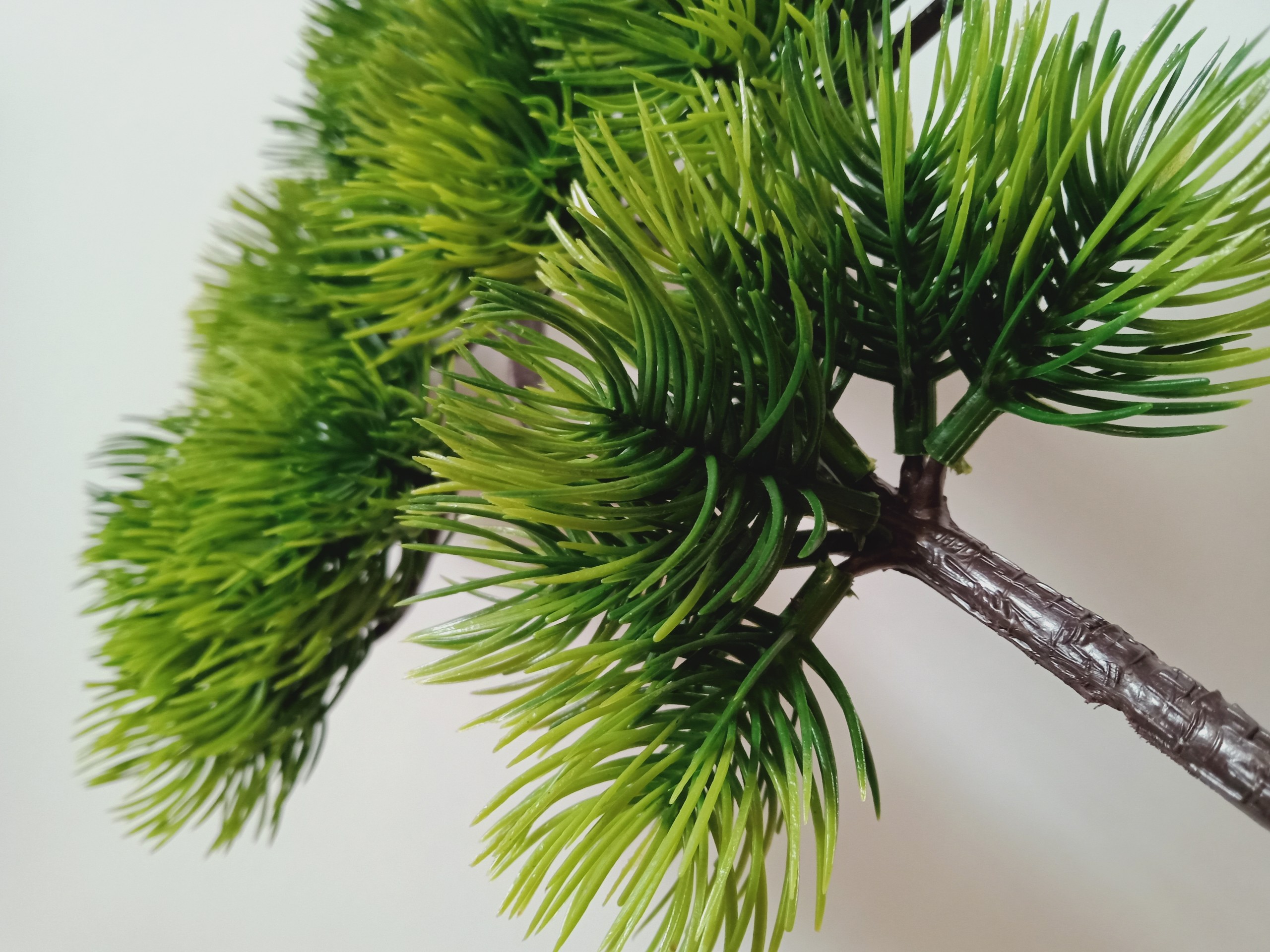 Cành tùng giả, tùng nhựa làm bonsai, trang trí