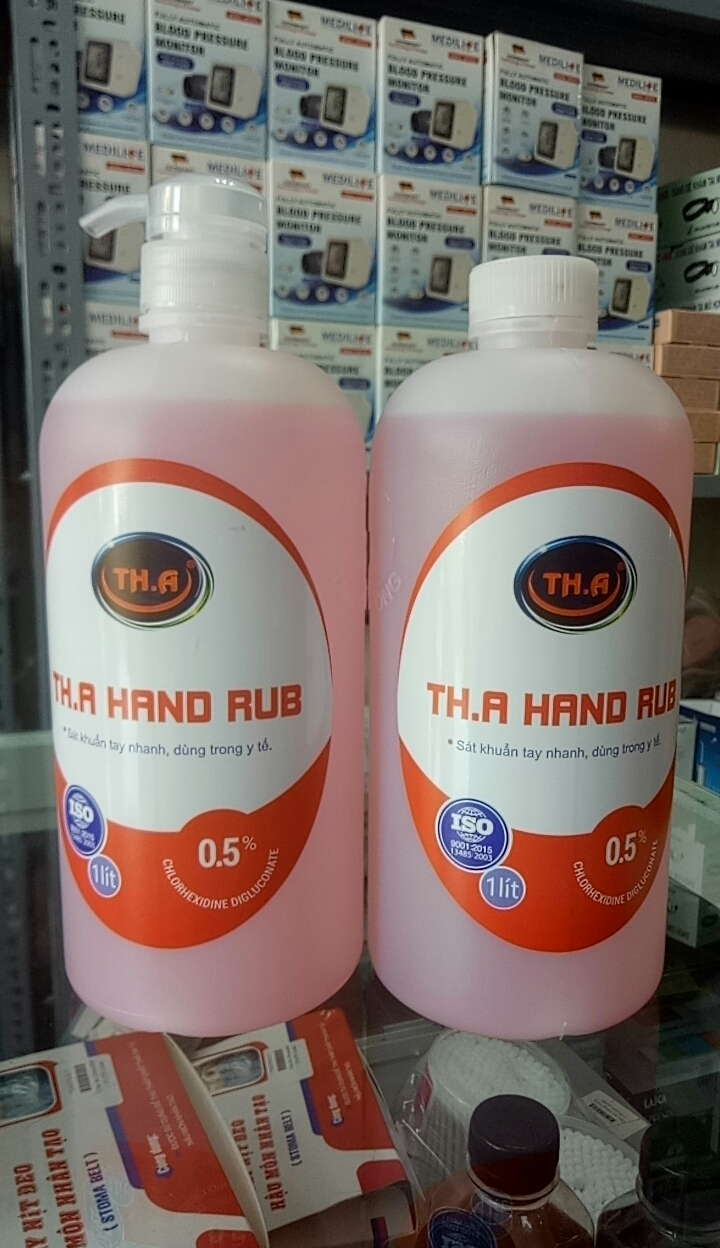 Nước rửa tay sát khuẩn TH.A chai 1 lit