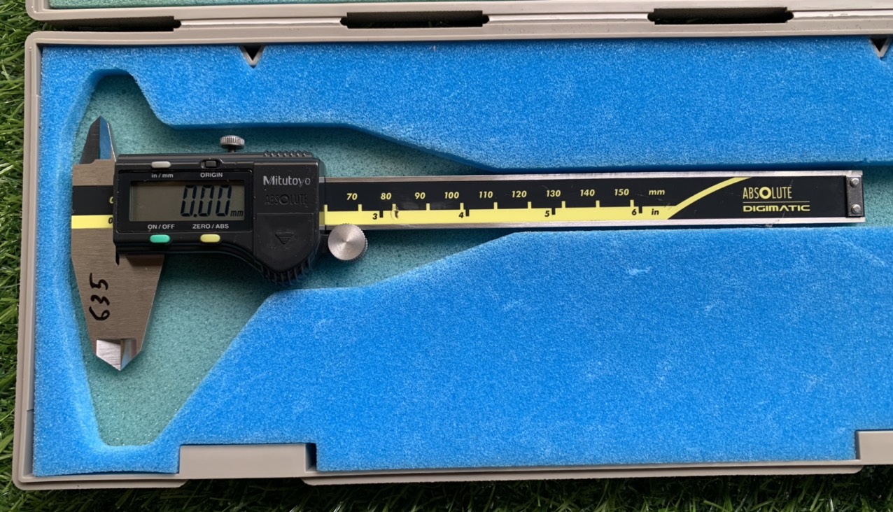 Thước kẹp điện tử mitutoyo 0-150mm/0.01mm