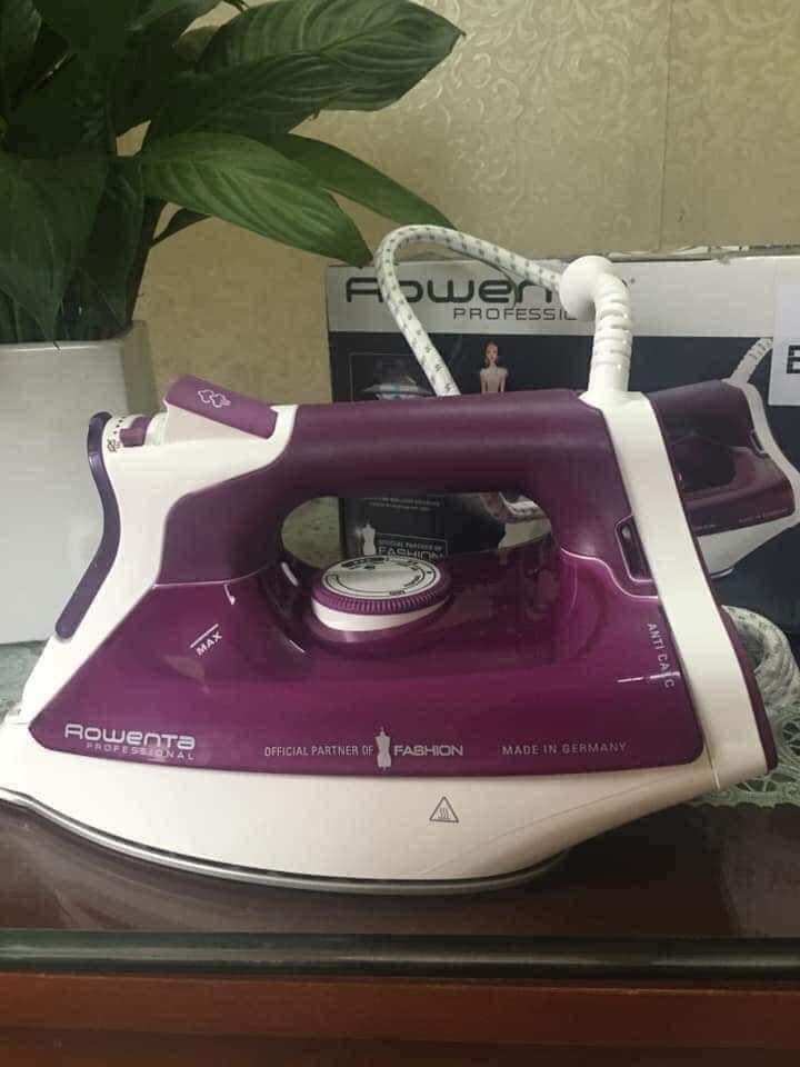 Bàn là rowenta dw8115