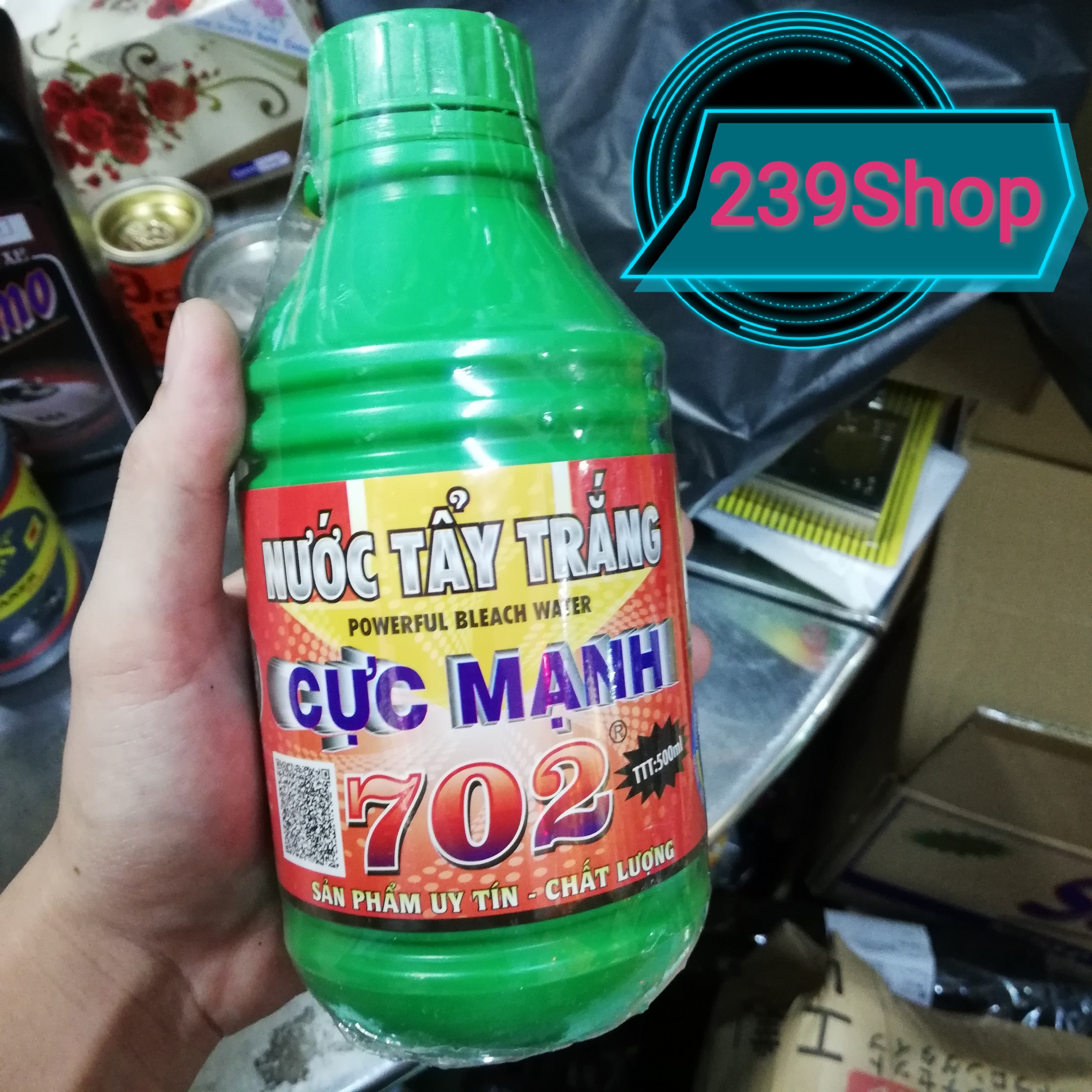 Nước tẩy trắng cực mạnh 702 500ml