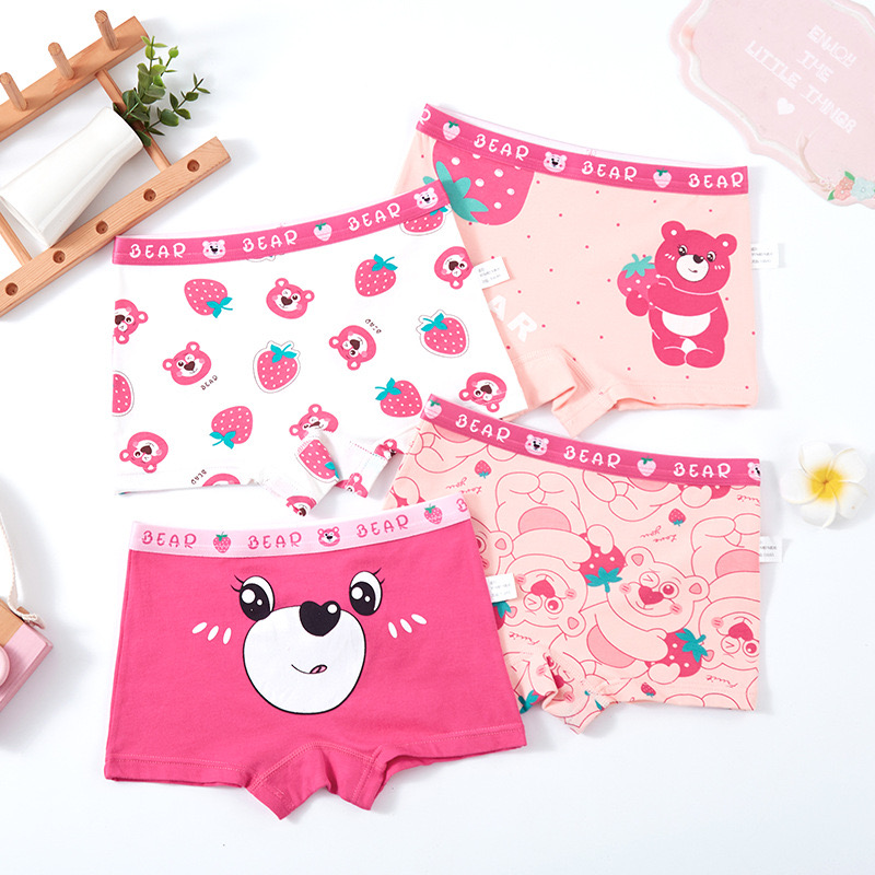 Quần chip đùi bé gái, quần lót cotton co giãn thoáng khí họa tiết gấu dâu dễ thương cho bé gái