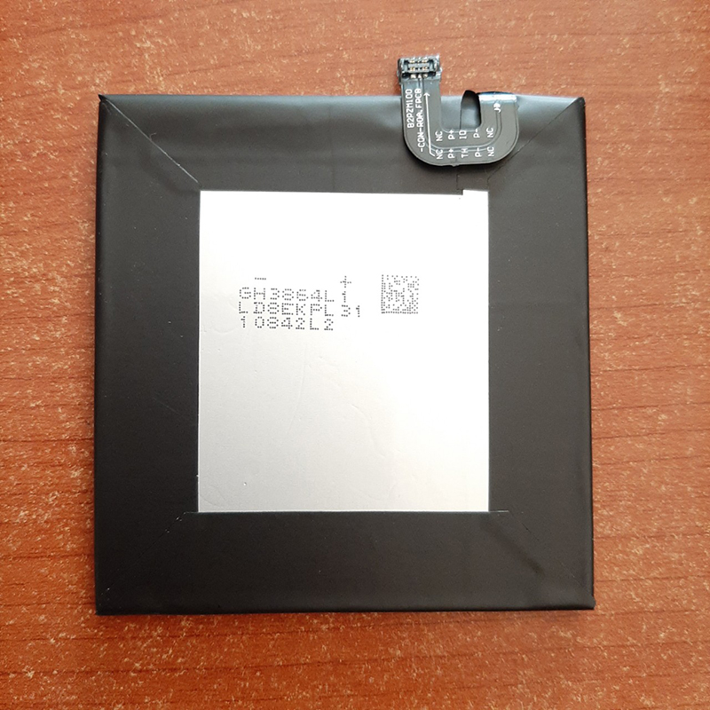 Pin zin htc u-play