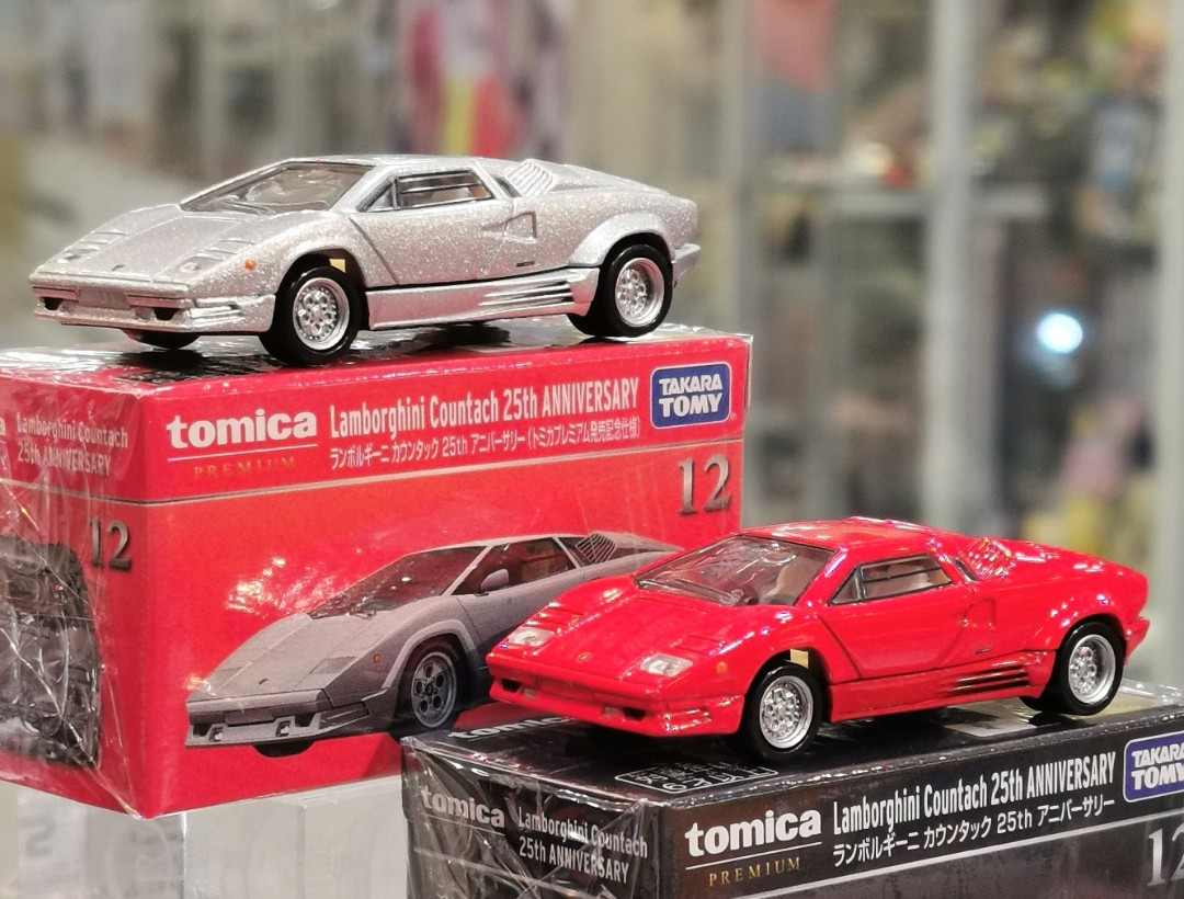 Xe mô hình Tomica Premium Số 12 LAMBORGHINI COUNTACH 25TH ANNNIVERSARY Full  box - Victoys 