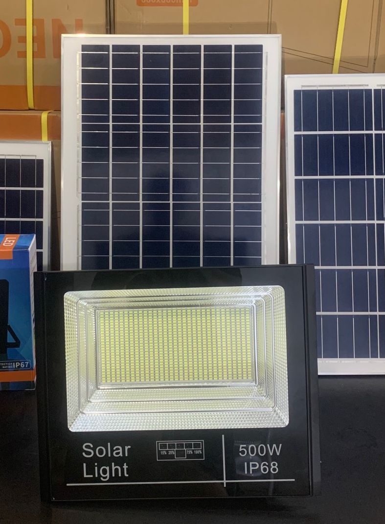 Đèn pha năng lượng mặt trời 500w - Solaled
