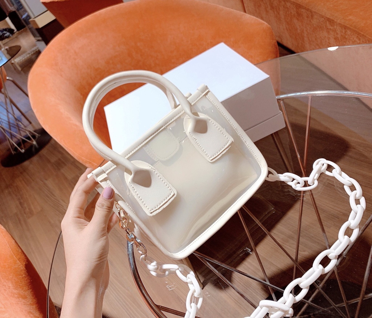 TÚI XÁCH NỮ CAO CẤP NGOẠI NHẬP CHẤT LIỆU MICA TRONG PHỐI DÂY XÍCH ĐEO DÀI CỰC SANG CHẢNH SIZE 22CM - TTR