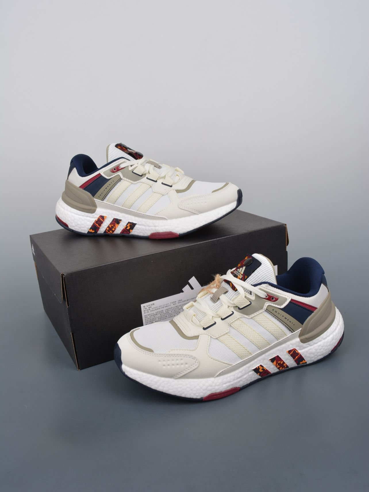 Sale tết - giày thể thao adidas equipment+