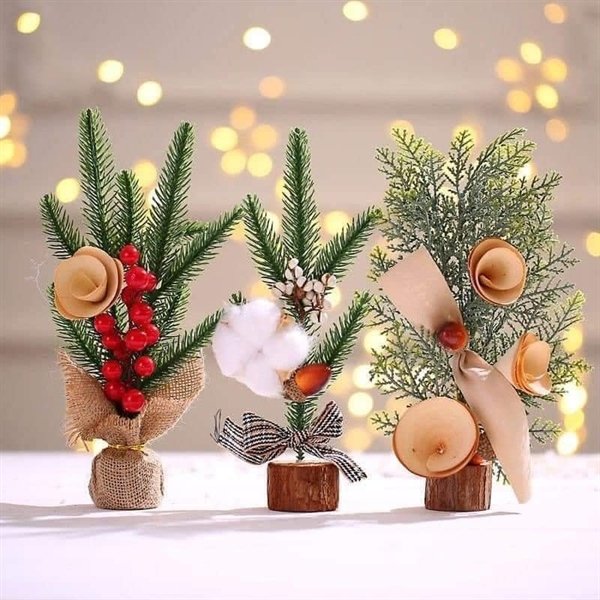 Cây thông mini trang trí Noel