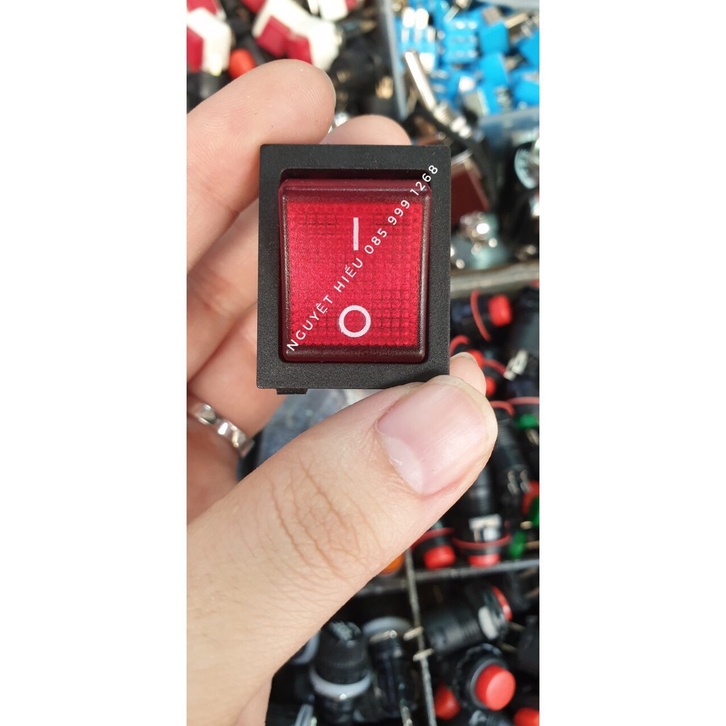 Công tắc bập bênh có đèn báo kcd4-201n-b 30a