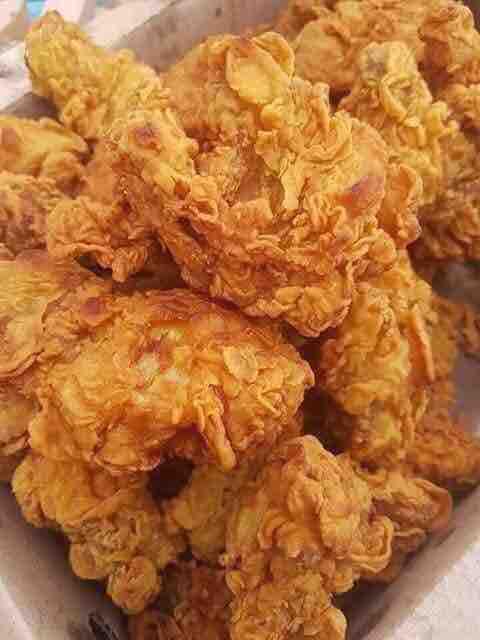 bột chiên gà KFC 1 sét làm được 1.2kg thịt gà