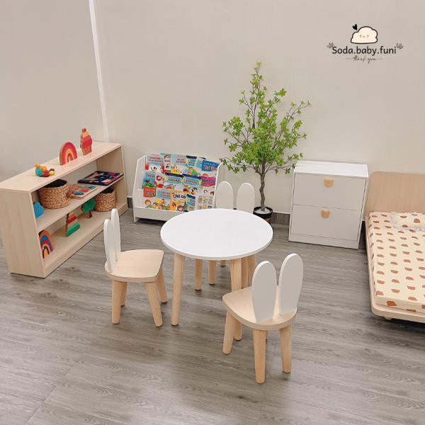 Bộ Bàn Học Sinh và Ghế Đồanchei Gỗ Cao Cấp cho Bé