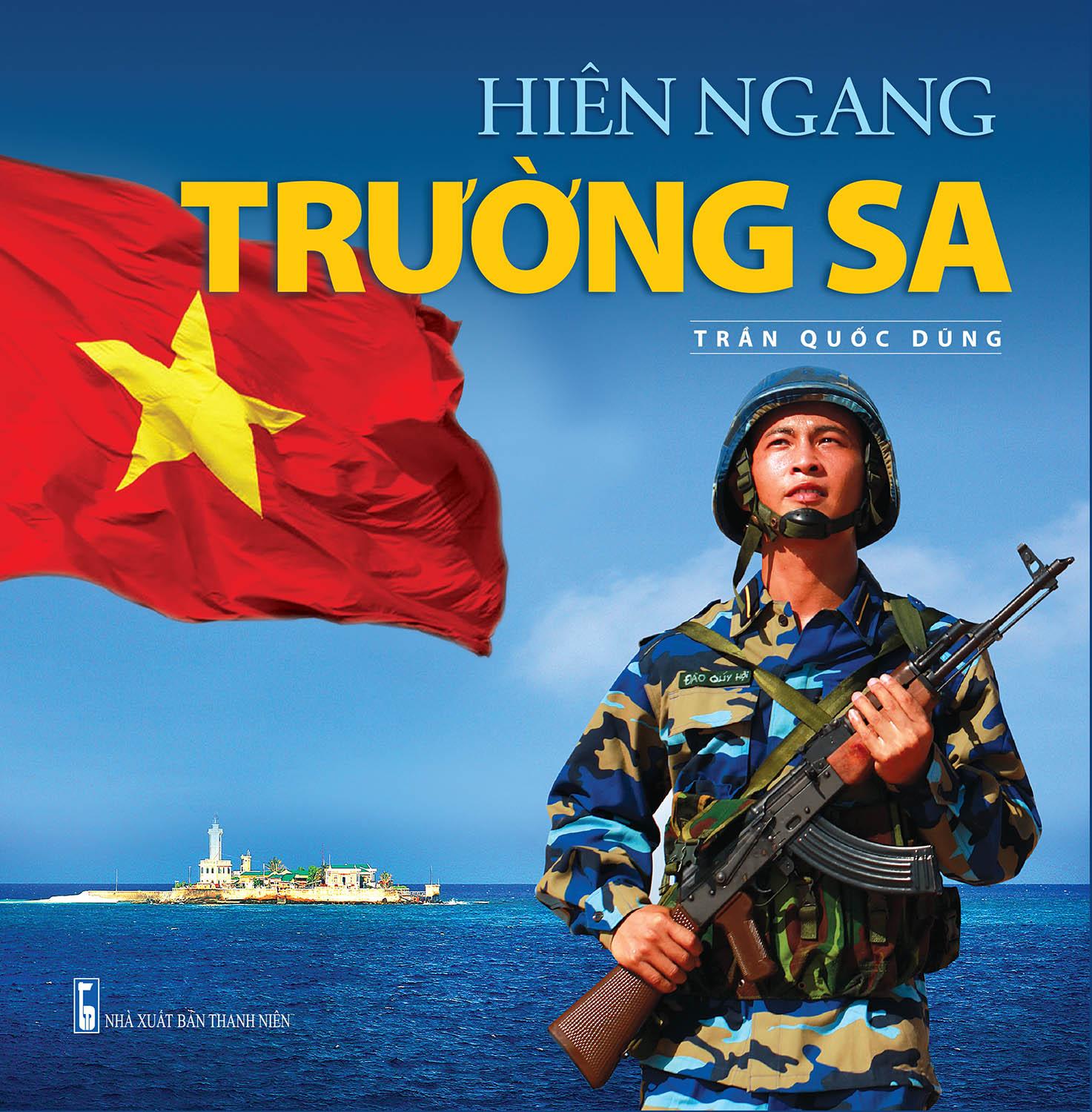Hiên ngang (sách ảnh, in 4 màu, bìa cứng)