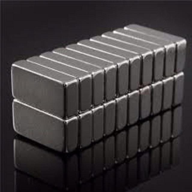 Hot sale nam châm viên đất hiếm 20x10x5