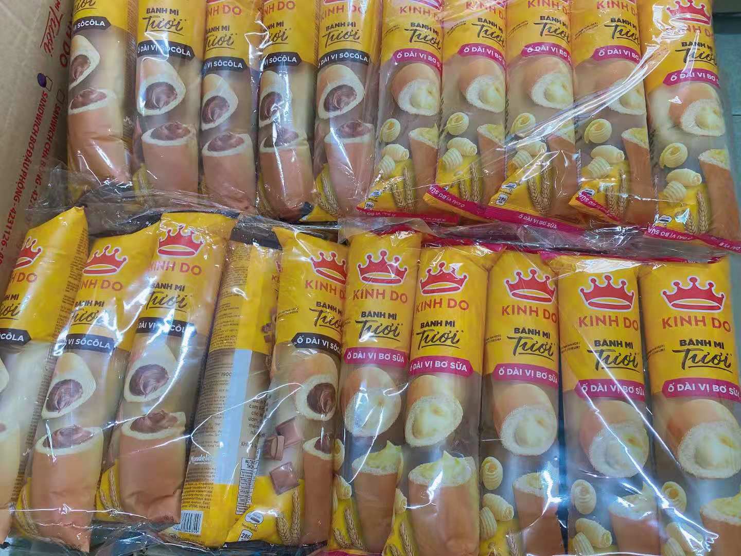 (ưu đãi khách từ thiên)combo 5 Bánh mì tươi kinh đô - bánh mì ngọt ổ dài vị nhân bơ sữa,sôcôla,môn - bánh mì chà bông - bánh bông lan nho