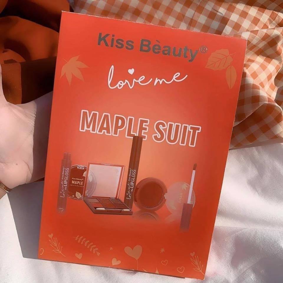 [HCM]XẢ KHO THANH LÝ GIÁ RẺ SET MAPLE SUIT LOVE ME ĐẾN TỪ NHÀ KISS BEAUTY BỘ TRANG ĐIỂM GỌN NHẸ VỚI TONE MÀU CỰC HOT HÀNG BÁN CHẠY NHẤT CỦA SHOP PHÙ HỢP MỌI LOẠI DA
